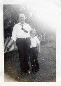 Photo of Max Dausin
